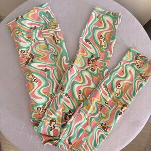 Rare! Disney Parks Chip and Dale Leggings with pockets